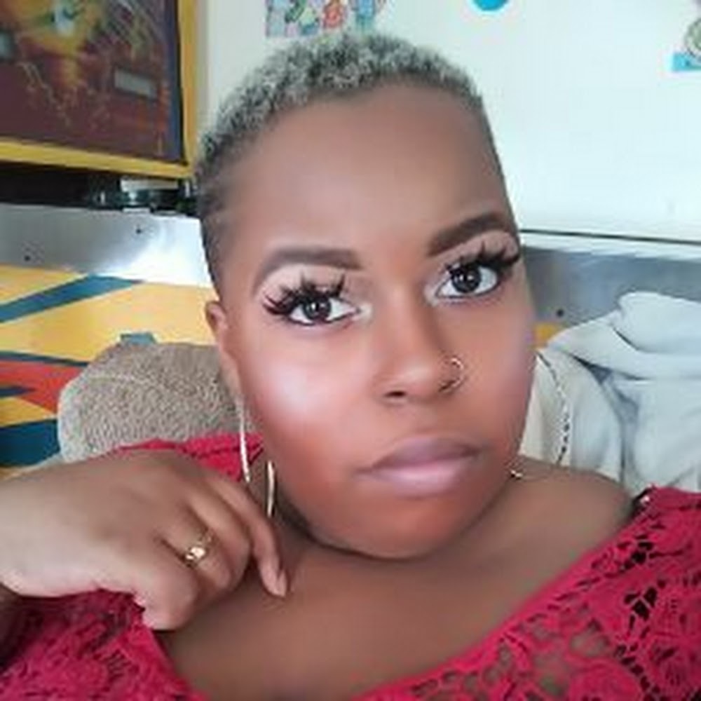 Meet your Posher, Antrynette